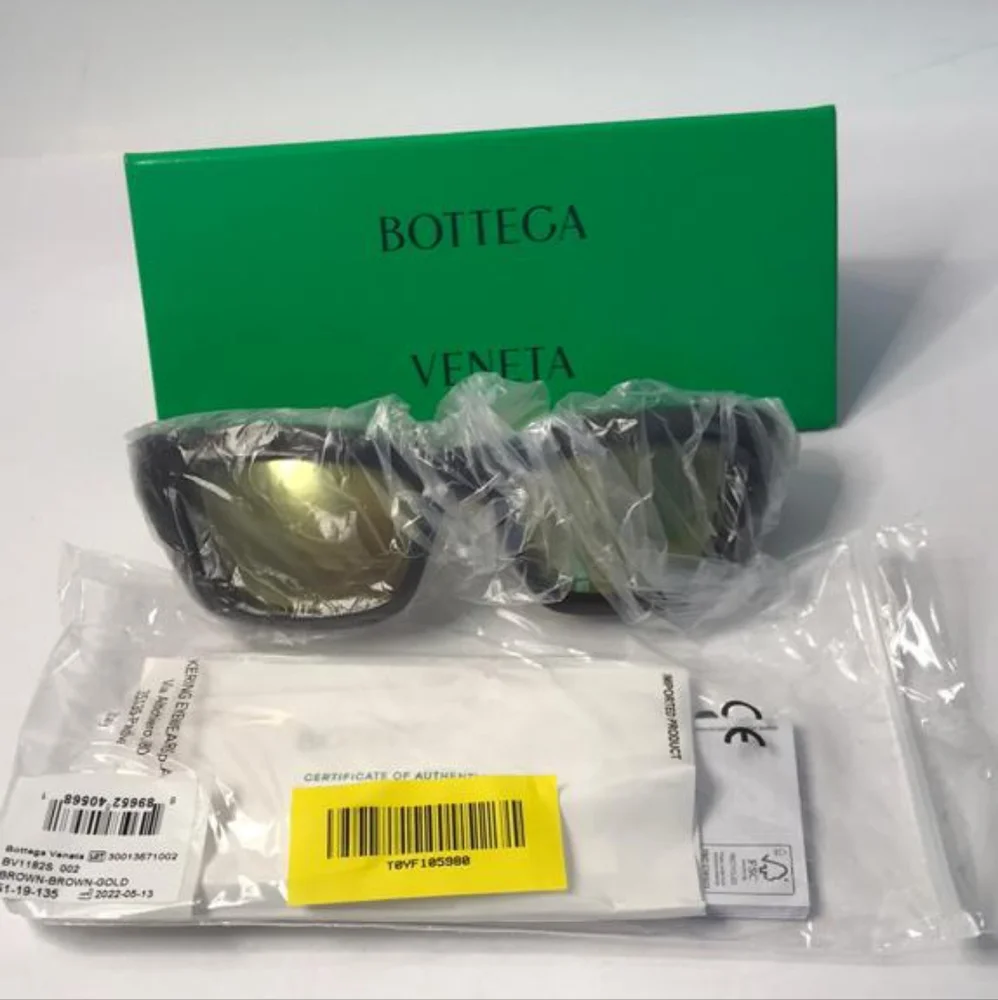 💯 - Authentic New Bottega Veneta sunglasses for Unisex